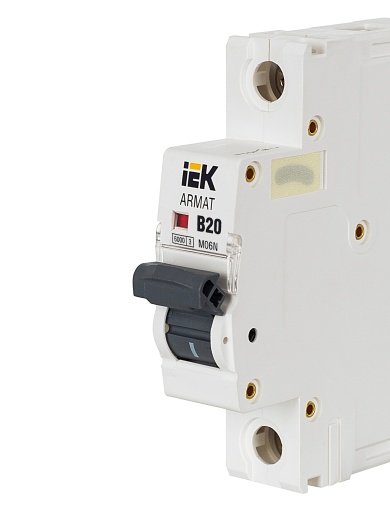ARMAT Автоматический выключатель M06N 1P B 20А IEK